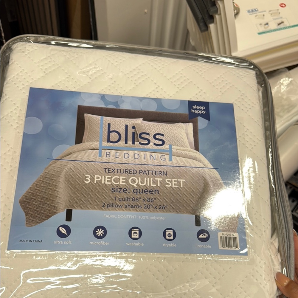 Bliss Bedding Textured White Quilt Set - Queen